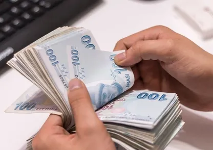 Emekli Bayram İkramiyesi 2025 | 3 formüllü zam oluştu: İŞTE OLASI TAHMİNLER! KİM NE KADAR ALACAK? 