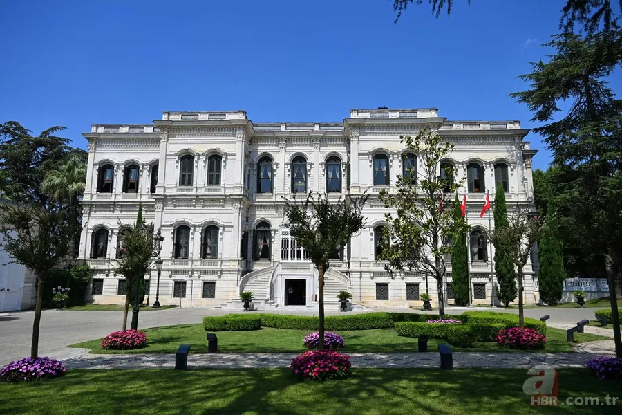 Yıldız Sarayı nerede, nasıl gidilir? 2024 Yıldız Sarayı giriş ücreti ne kadar? İstanbul Yıldız Sarayı'nın tarihi... 1