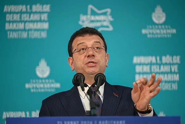 1708583078995.jpg DEM Parti'den İstanbul'da alicengiz oyunu! Listelerin son dakikada teslim edilmesi ne anlama geliyor? 20 ilçede CHP'ye destek... - 1