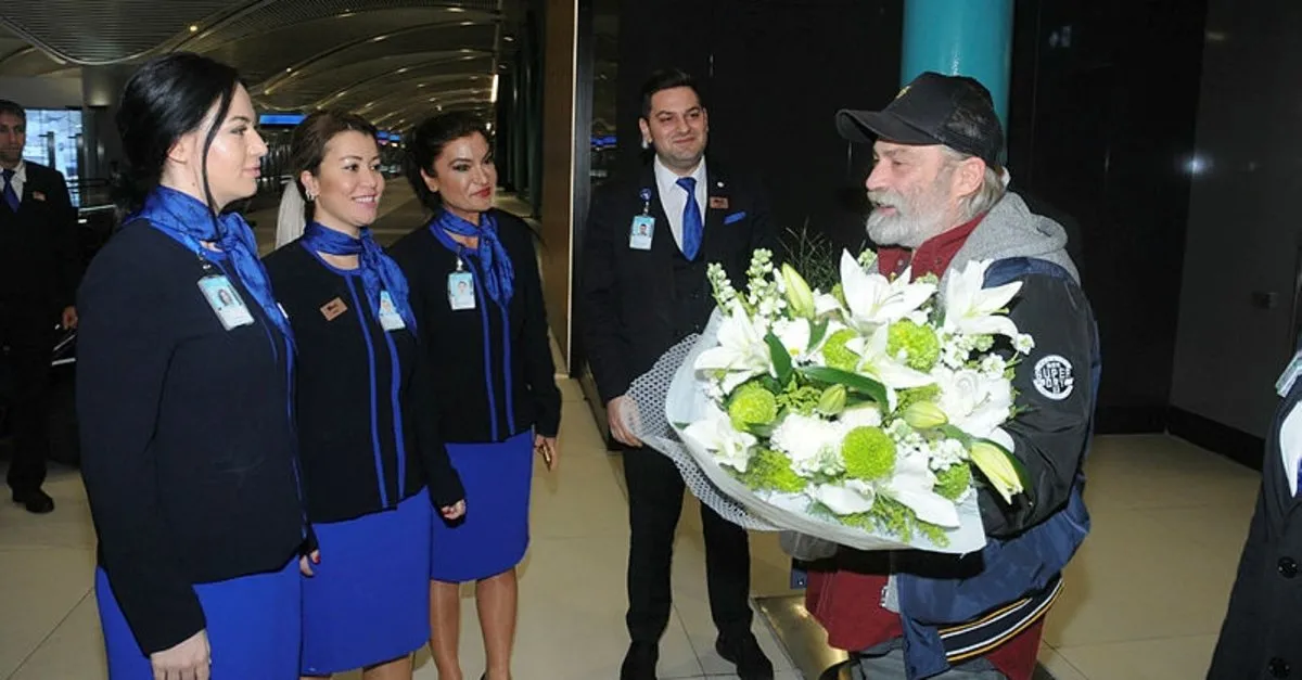 Emmy Ödüllü Haluk Bilginer İstanbul'a geldi