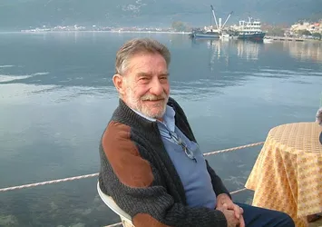 Usta oyuncu Ahmet Mekin taburcu oldu
