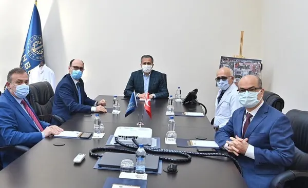 Vali Ali Yerlikaya İstanbul’da son 1 yılda Kovid-19 nedeniyle kaybettiğimiz sağlık çalışanı sayısını açıkladı