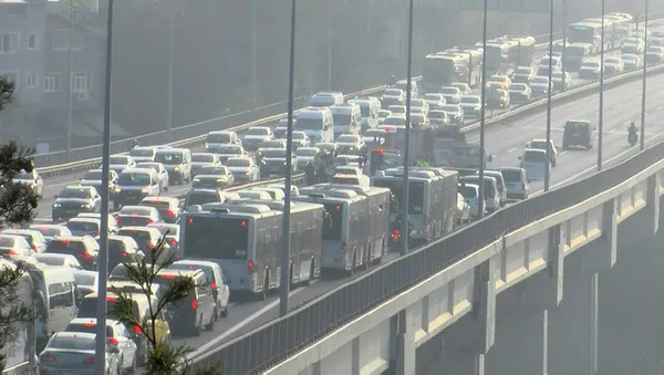 Son dakika | 15 Temmuz Köprüsü'nde zincirleme trafik kazası - 1