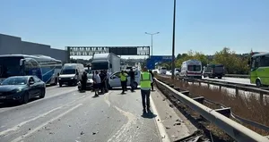 D-100 kara yolunda zincirleme kaza! 2 yaralı