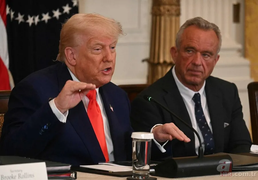 Trump'tan Putin'e: O'na bir şeyler olmuş tamamen çıldırdı | Kremlin'den yanıt gecikmedi 2