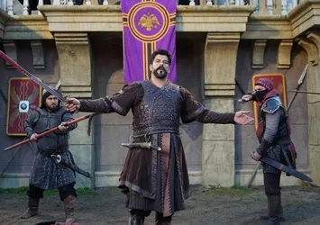 Kuruluş Osman zirveyi bırakmadı!