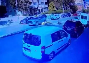 Ataşehir'deki motosiklet kazası kamerada