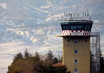 Akıncı Üssü yanındaki tarlada 3 bilgisayar bulundu