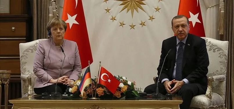 Almanya Başbakanı Merkel Türkiye’ye gelecek