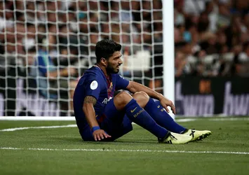 Barcelona'da Luis Suarez 1 ay yok
