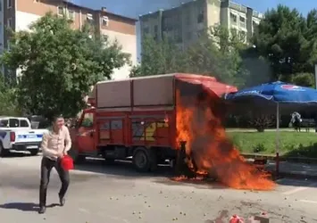 CHP’li belediyenin zulmüne dayanamadı kamyonu ateşe verdi!