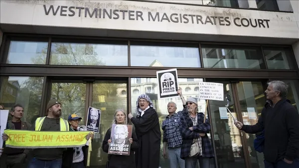 İngiltere’ye Assange’ı ABD’ye iade etmeyin çağrısı
