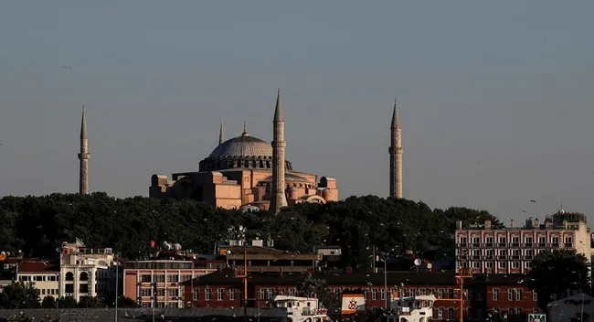 Sözcü'nün skandal Ayasofya manşetine dava açıldı: Dini değerleri alenen aşağıladılar - 3