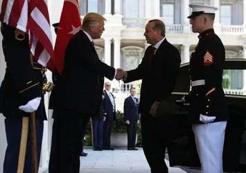 Cumhurbaşkanı Erdoğan, Trump ile görüştü
