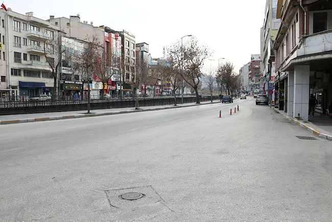 Kastamonu'da koronavirüs tedbirlerinden sonra vaka sayısında yüzde 70 düşüş yaşandı - 7