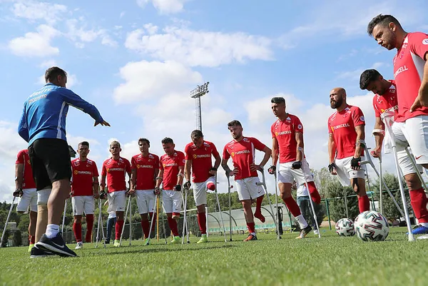 Son dakika: Ampute Futbol Milli Takımı Avrupa Şampiyonası'nda finale çıktı - 3