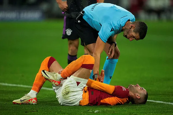 okan-buruk-bayern-munih-galatasaray-macini-degerlendirdi-macin-hakemi-antonio-nobre-skoru-etkileyecek-hata-yap-1699489103775.jpg Okan Buruk Bayern Münih-Galatasaray maçını değerlendirdi: Maçın hakemi Antonio Nobre skoru etkileyecek hata yaptı - 5