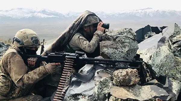 Biri turuncu kategorideki 3 terörist öldürüldü