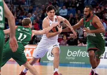 Anadolu Efes, Baskonia'ya mağlup oldu