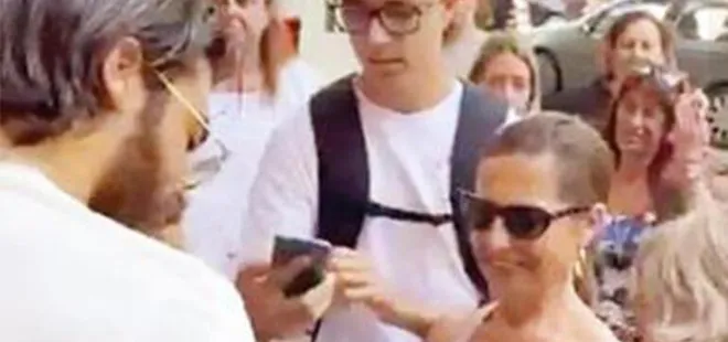 Roma’da Can Yaman rüzgarı! İzdiham çıktı