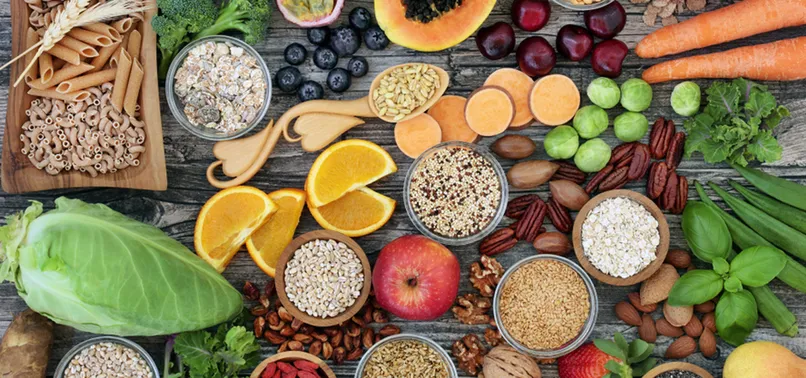 Ramazan'da nasıl beslenilmeli? Sahurda neler yenmeli? Gastroenteroloji uzmanından önemli uyarılar