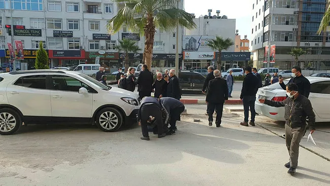 Osmaniye’de aile fertlerinin sokak ortasında sopalı-coplu kavgası! Yaralılar var - 1