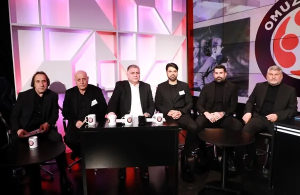 Omuz Omuza kampanyasında Volkan Demirel ve Gökhan Zan depremi anlatırken boğazları düğümlendi