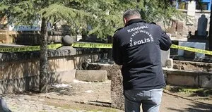 Mezarlıkta cenin bulundu!