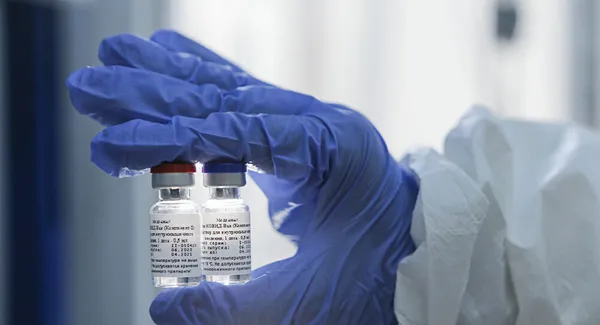 Türkiye Rus yapımı koronavirüs aşısından milyonlarca üretecek