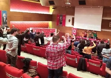 CHP'li Kadıköy Belediyesi PKK destekçisi Sosyalist Gençlik Dernekleri Federasyonu’na salon tahsis etti