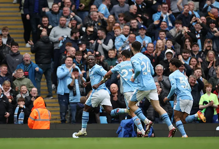 manchester-city-premier-ligde-liderlige-yukseldi-1713027107372.jpg Manchester City Premier Lig'de liderliğe yükseldi! - 2