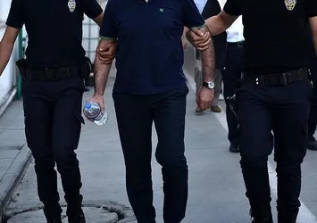 Cumhurbaşkanı Erdoğan'a hakaret eden 1 kişi İzmir'de tutuklandı