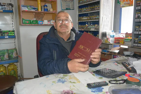 1649571135794.jpg Ordu'da herkes onu konuşuyor! Bakkalları tek tek gezerek borçları ödedi - 1