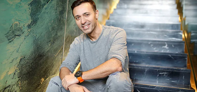 Mustafa Sandal'dan sürpriz aşka ilk yorum
