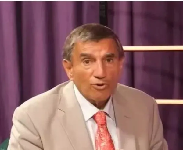 Üstün Dökmen’in başörtüsü düşmanlığına AK Partili Şentürk’ten tepki: Tedavi olması lazım