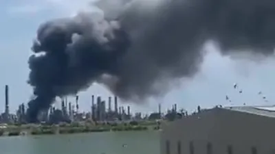 Ham petrol rafinerisi Petromidia’da yangın