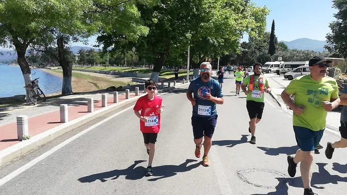 BAKUT’un genç sporcusu Emir Kaan Kebapçı’dan örnek kampanya! Bursa Lösemili Çocuklar Derneği adına koştu