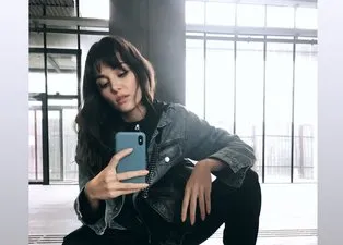 Hande Erçel’in tişörtüne verdiği para dudak uçuklattı!