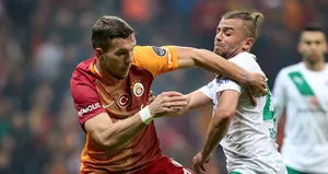 Podolski’ye çılgın teklif yolda