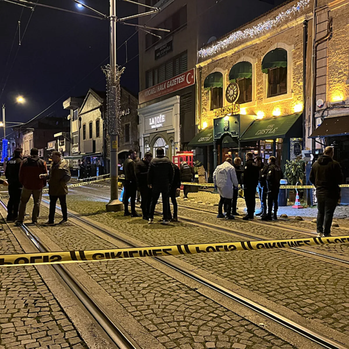 İzmit'te eğlence mekanına silahlı saldırı: 2 ölü 3 yaralı