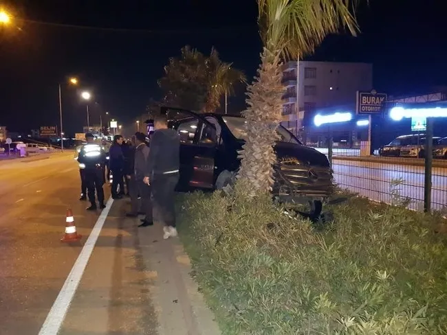 AK Partili Özhaseki, Türel ve Yılmaz’ın yaralandığı kaza kamerada - 3