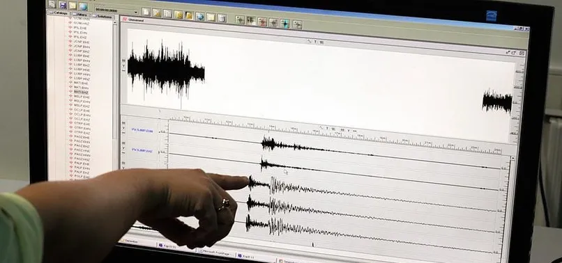 Antalya'da deprem