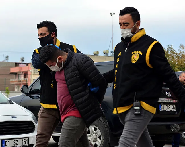 Adana’da 8 kilometrelik takip! Namaz kılmaya giren adamın parasını çaldılar - 7