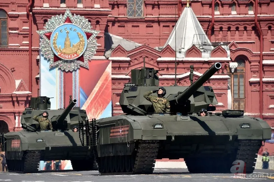 Kalashnikov, dev savaş robotunu tanıttı 4