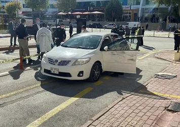 Avukat uyuşturucu kuryesi çıktı! 25 bin adet hapla yakalandı