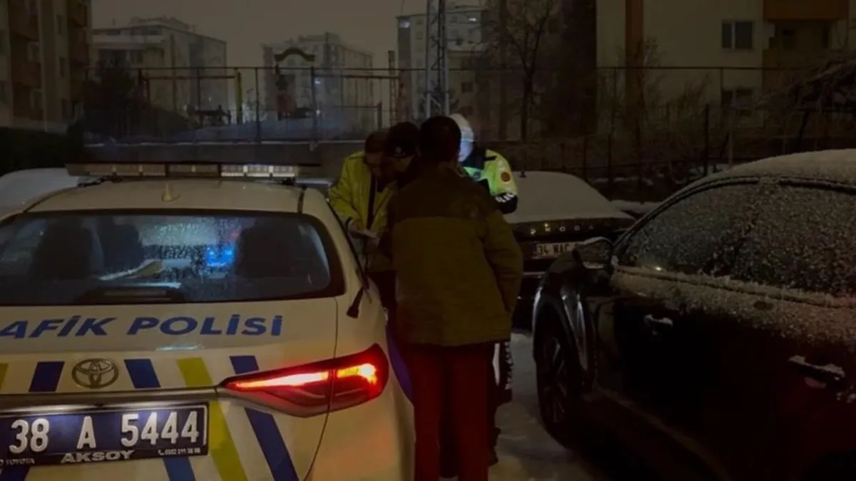 Dur ihtarına uymayan sürücü çıkmaz sokağa girdi! Alkollü olduğu ortaya çıktı