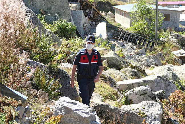 Yaylacılara ’yaşam malzemesi bırakmayın’ uyarısı