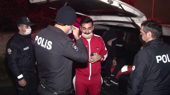 İstanbul’da eve kurşun yağdıran saldırgan polisleri tehdit etti: Sizi Doğu’ya sürdürürüm - 2