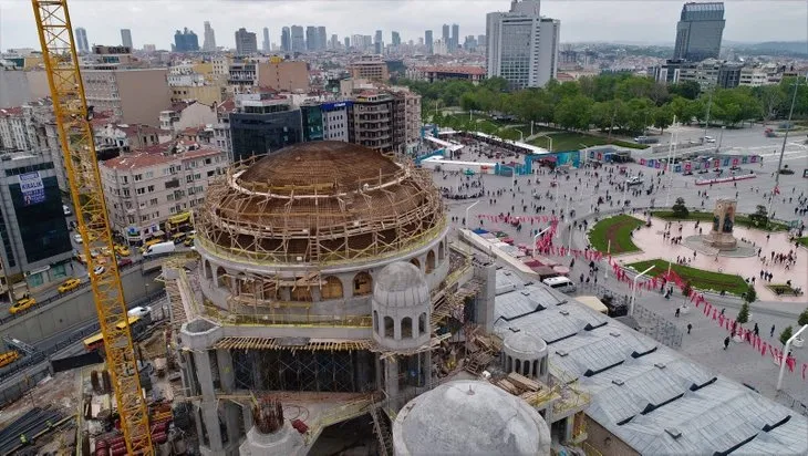 Taksim Camii inşaatında gelinen nokta havadan görüntülendi