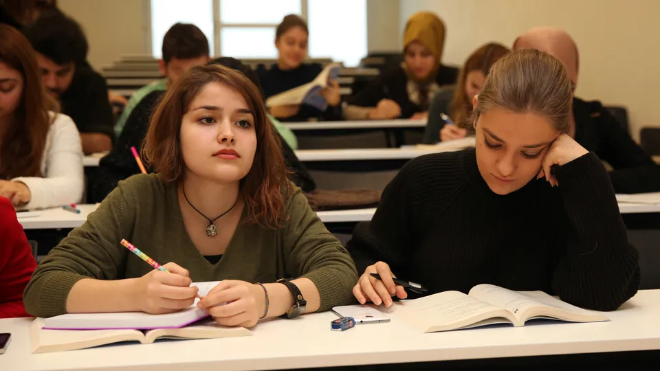 LGS tercih kılavuzu yayınlandı mı? 2022 LGS lise tercihleri ne zaman? MEB LGS taban puanlar ve yüzdelik dilimleri açıklandı mı?